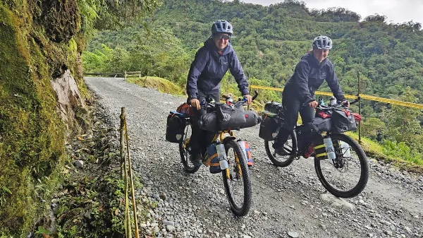 Trampolín de la muerte ali Cesta smrti 