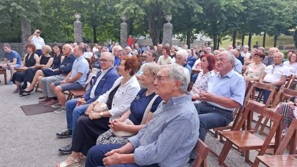 Grad Kromberk je gostil slovesnost ob okroglih jubilejih Osimskih 
sporazumov  in osimske ceste.