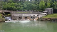 Polovico vode, ki jo zajamejo iz Rižane, usmerijo v sistem, drugo 
polovico vrnejo v njeno strugo  in tako ohranjajo ustrezen vodostaj 
reke.