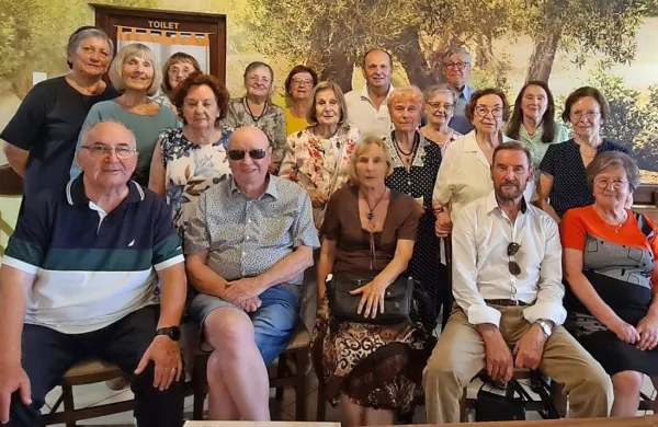  Pred dnevi se je na prijetnem druženju v Kopru srečalo 19 
maturantov, ki so to zrelostno preizkušnjo na Gimnaziji Koper 
opravili pred davnimi 60 leti.