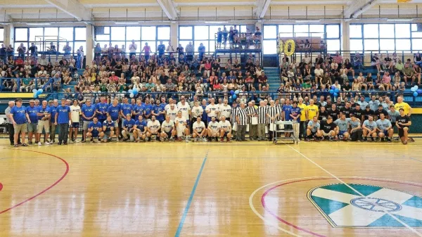 Akterji nedavnega jubilejnega druženja v Modri dvorani