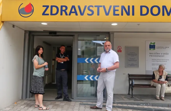 Prvi so na vpis k zdravnici čakali že ob 3. uri zjutraj