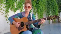 Marina Martensson bo nastopila prihodnjo sredo z enim in edinim 
Vladom Kreslinom.