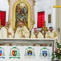 Ma&scaron;a ob jubileju zaslužnega &scaron;kofa Bizjaka (FOTO)