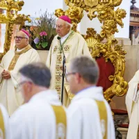 Ma&scaron;a ob jubileju zaslužnega &scaron;kofa Bizjaka (FOTO)