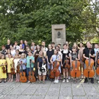 Že petič je odmeval nOrkester, zaključna prireditev tokrat tudi z Rudijem Bučarjem