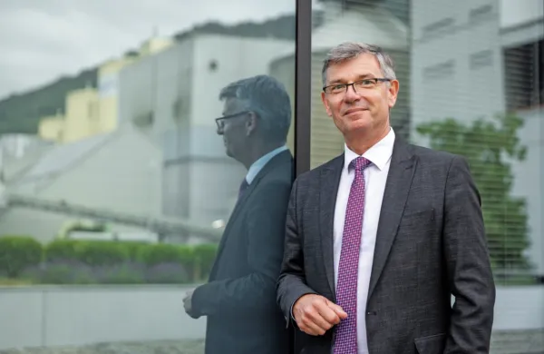 Odnosi z lokalno skupnostjo so ključnega pomena