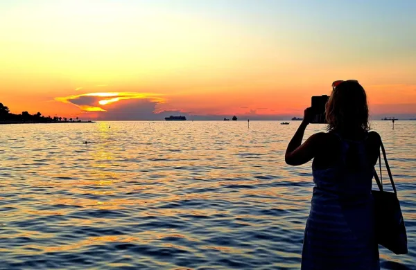 Morje je še vedno toplo. V Kopru so včeraj popoldne izmerili 26,2 stopinje Celzija.