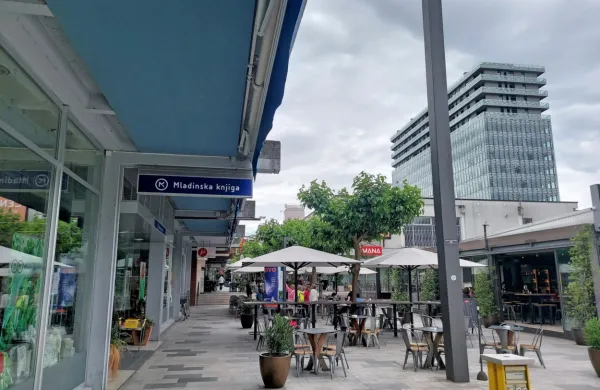 Prav na območju Nove Gorice je bilo v zadnjih desetletjih od pet do 
15 tropskih noči na leto, v prihodnosti pa jih bo vsaj še enkrat 
toliko, napoveduje klimatologinja Katka Kozjek Mihelec iz Agencije RS za okolje.

