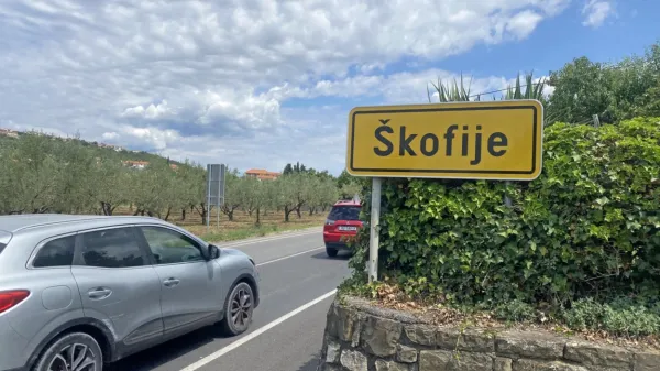 Na Škofijah očitno še dolgo ne bodo dočakali razbremenitve 
tranzitnega prometa skozi naselje.