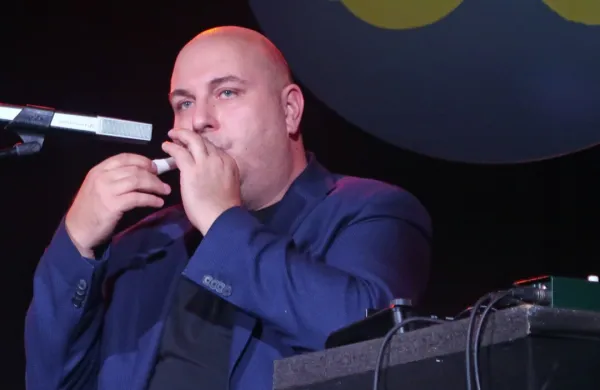 Boštjan Gombač (na  koncertu Zvočna golen) bo solist na  sobotnem piščali posvečenem koncertu Triakonta skladatelja Žige 
Staniča. Spremljal ga bo tolminski Jazz Punt BIg Band.  