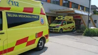 ZDI se v dispečersko službo zdravstva vključuje z dvema reševalnima voziloma, z vozilom urgentnega zdravnika in z  240 usposobljenimi prvimi posredovalci.