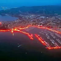 Tako je zažarela Izola pred petimi leti - ob 30. obletnici izolske navijaške skupine Ribari. 