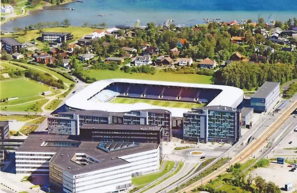 Nov stadion v Stavangerju je bil zgrajen pred 21 leti.