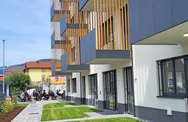 Nove soseske nastajajo od Jesenic, Ljubljane, Kranja, Celja, 
Maribora do Lendave.