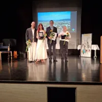Nagrajenci (z leve) Michal Rynia, Nastja Bremec Rynia, častni 
občan Dragan Valenčič in Stanislav Črvič