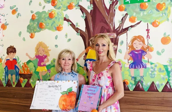 Avtorica projekta Lali S. Ilić Čarobne dežele otroških sanj (desno) 
in vodja zdravilišča Lilijana Kozlovič