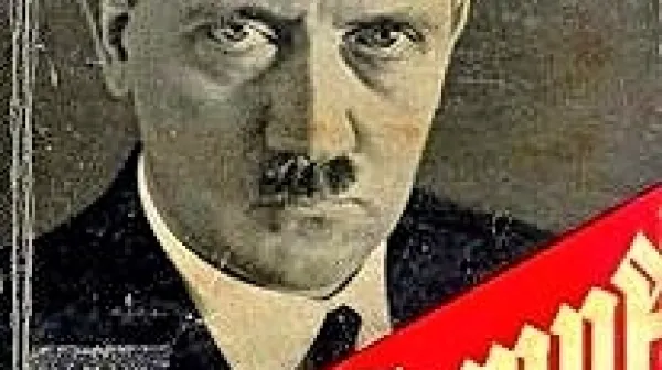 Knjiga Mein Kampf (Moj boj) je izšla 18. julija 1925, ko je bil Hitler 
star 36 let.