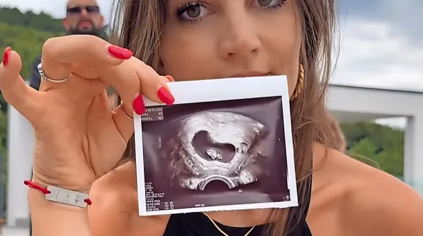 Ta primorska podjetnica bo drugič mamica