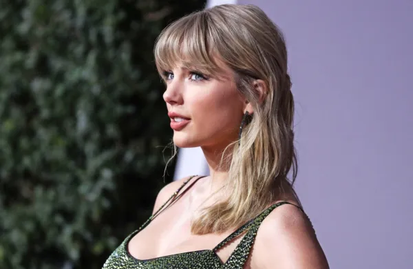 Se Taylor Swift vrača pod žaromete?