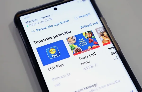 Zvestoba na klik: mobilne aplikacije trgovcev postajajo vsakdanji 
del nakupovalne izkušnje. 