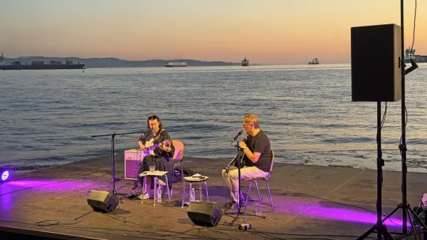 Poletje v Ankaranu: Chris Eckman na najlepši lokaciji doslej