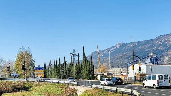 Jutri bodo na ajdovski obvoznici začeli z rekonstrukcijo križišča. 