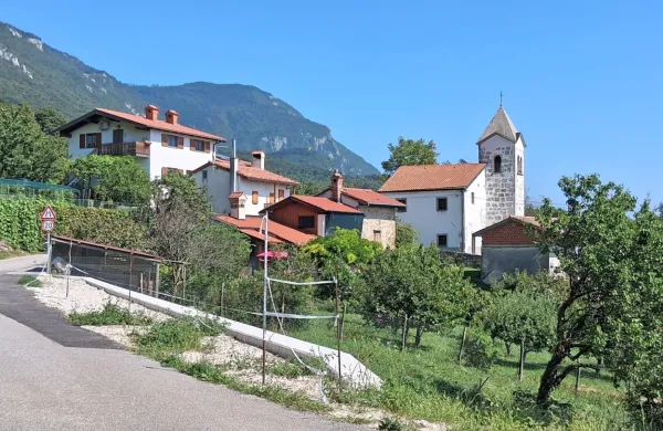 Plaz v Šmihelu se je sprožil pred četrt stoletja, celovita sanacija pa 
še ni končana. 