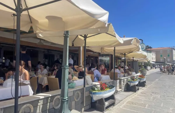 Piranske restavracije so zelo dobro zasedene.
