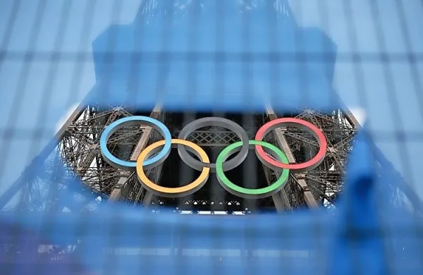 

Z novega seznama so črtali tudi celotne olimpijske igre. Večina bi 
po TV lahko videla izključno nastope slovenskih športnikov. 

