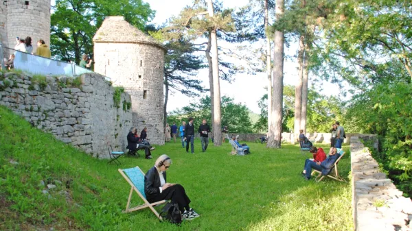 Grad Rihemberk odpira vrata obiskovalcem tudi ob delovnikih.