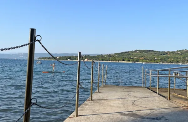 Vreme bo še vsaj deset dni poletno, napovedujejo na Arsu.