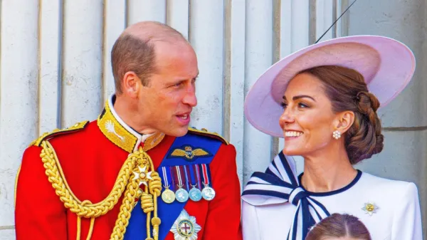 Princ William in princesa Catherine se z otroki selita v novo 
rezidenco.