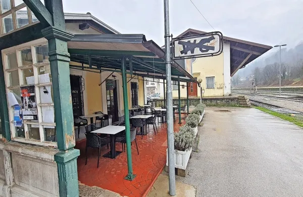 Železniška postaja Most na Soči