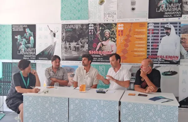GONGFEST 2025 so predstavili (z leve): Klavdija Figelj, Paolo 
Pascolo, Tadej Stolič, Erik Curk in Pierluigi Pintar.
