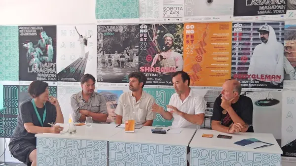 GONGFEST 2025 so predstavili (z leve): Klavdija Figelj, Paolo 
Pascolo, Tadej Stolič, Erik Curk in Pierluigi Pintar.