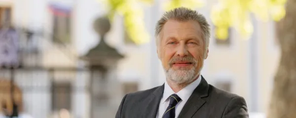 (INTERVJU) dr. Boštjan Golob: “Argumenti za javni status univerze bi prepričali katero koli oblast”