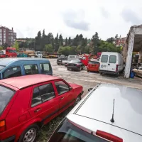   Takšen je bil pogled na območje nekdanjih Slavnikovih garaž pred 
nekaj leti. Danes stanje ni bistveno boljše.