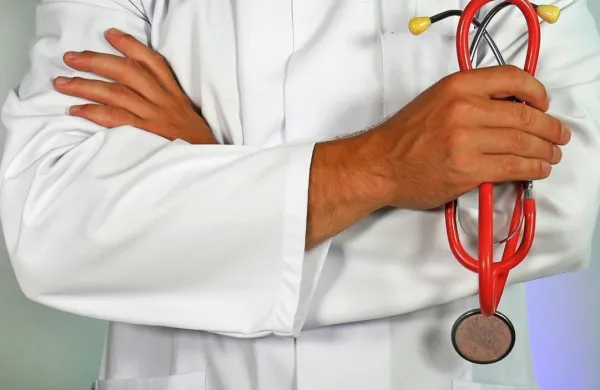  Javni štipendijski, razvojni, invalidski in preživninski sklad je 
danes objavil razpis za štipendije na področju zdravstva za šolsko 
leto 2025/26. 