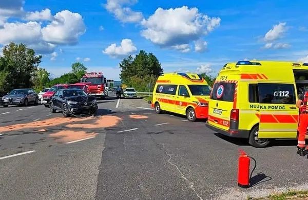 Postojna: Anglež presekal pot Nemcu