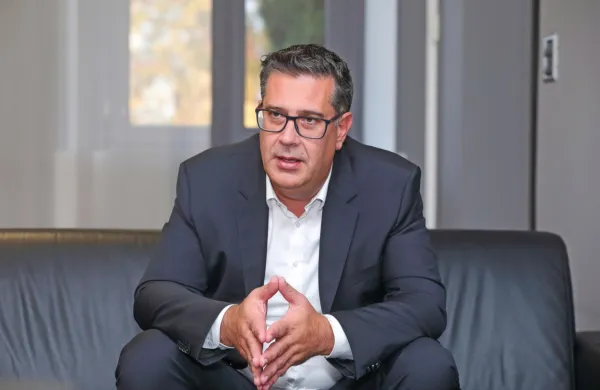 Med  snovalci  nove stranke je  tudi koprski župan Aleš Bržan.