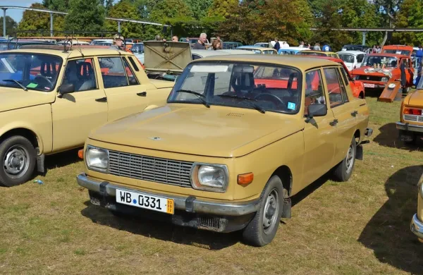 Wartburg je odšel v  zgodovino že pred skoraj 35 leti in prav vsak 
primerek, ki še obstaja, je starodobnik. 