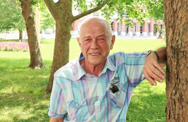 Častni občan Mestne občine Nova Gorica (MONG) bo postal 
upokojeni gledališki igralec Bine Matoh.