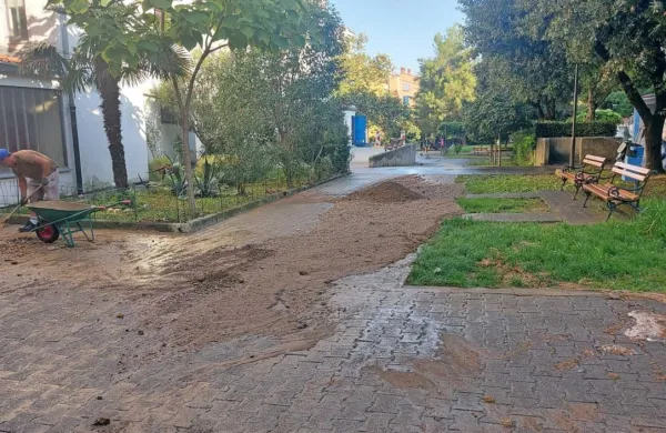 Ulica se je spremenila v reko