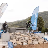 Obiskovalci so si lahko ogledali tudi tekmovanje Alpacem MTB 
Dual Challenge.
