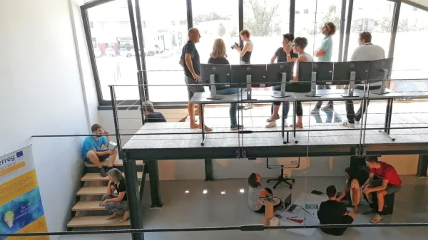 V Arcturju so začeli eno od šestih vozlišč v Sloveniji urejati poleti, še 
pred covid-19 omejitvami, zaradi katerih so dejavnosti obstale.