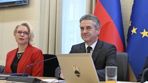 Klakočar Zupančič na kongresu ne bo izzvala Goloba. 