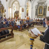 (FOTO) Vijake za sliko Marije z detetom so pred 85 leti skrbno shranili