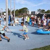 Del včerajšnjega celodnevnega sporeda v sklopu plezalne tekme je 
bila tudi posrečena mini olimpijada.