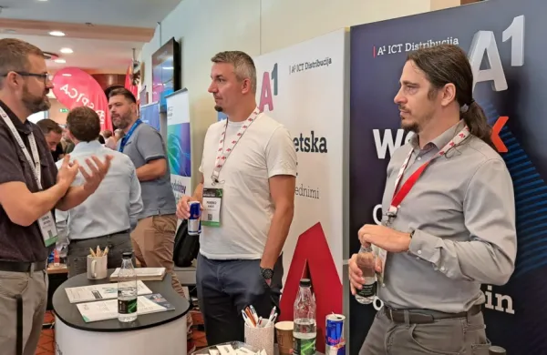 Umetna inteligenca je del re&scaron;itve, a hkrati tudi del problema